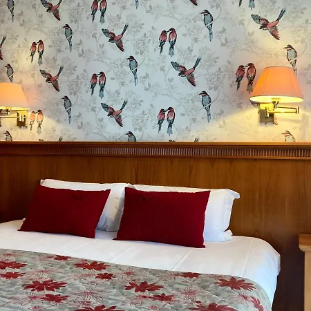 Diana Hotel 3*